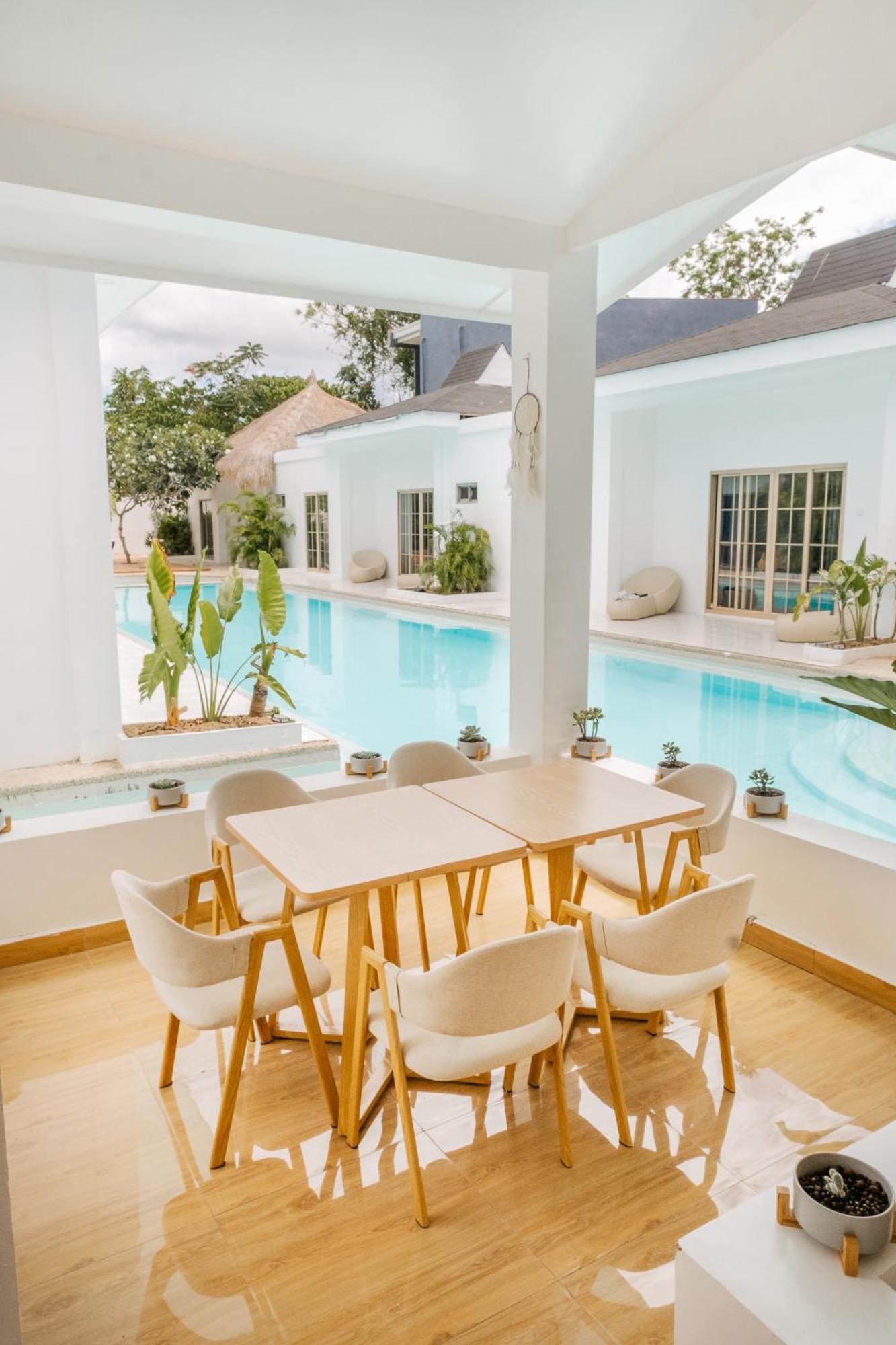 Seapearl Of Alona Panglao Exterior foto
