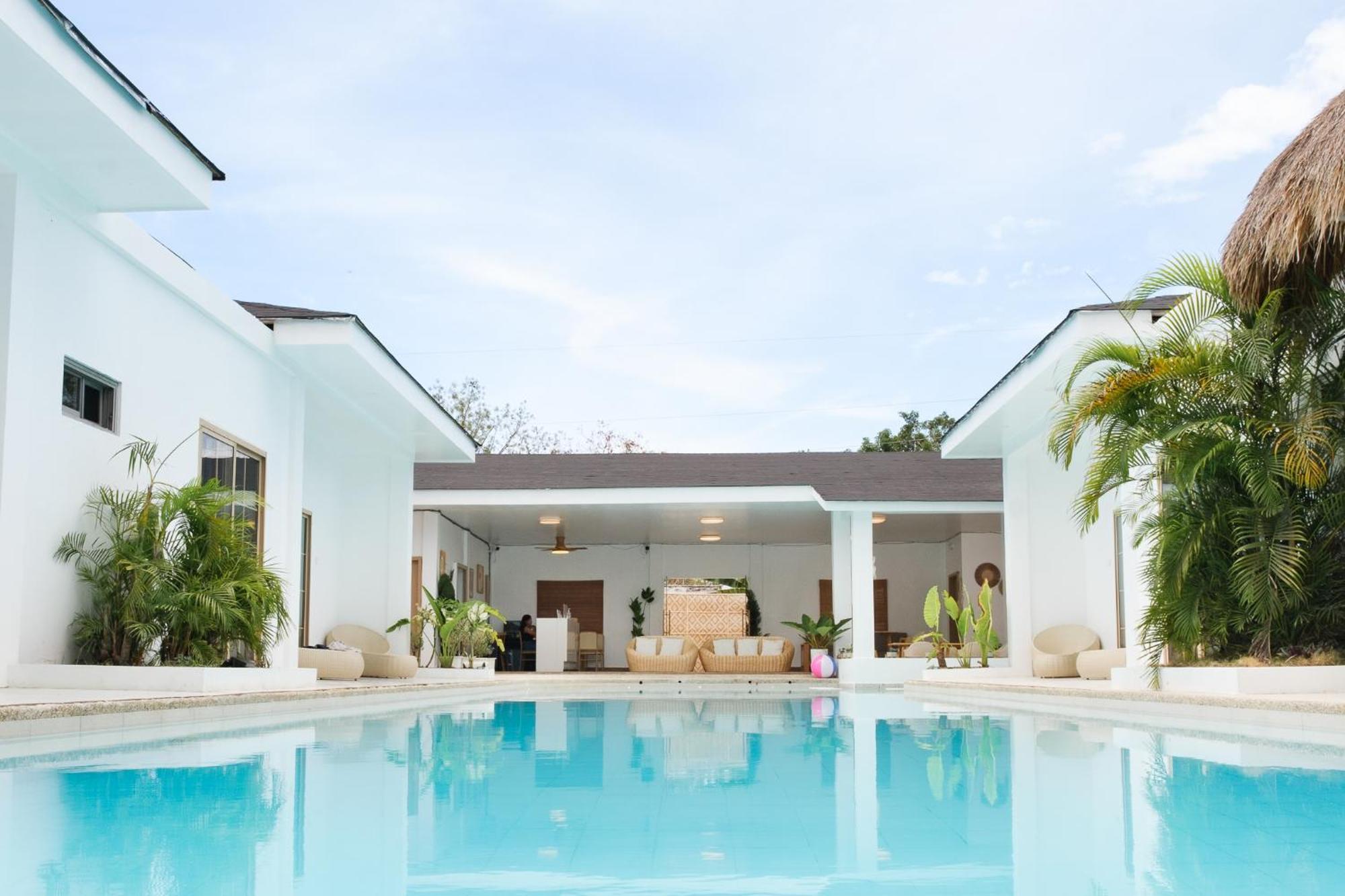 Seapearl Of Alona Panglao Exterior foto